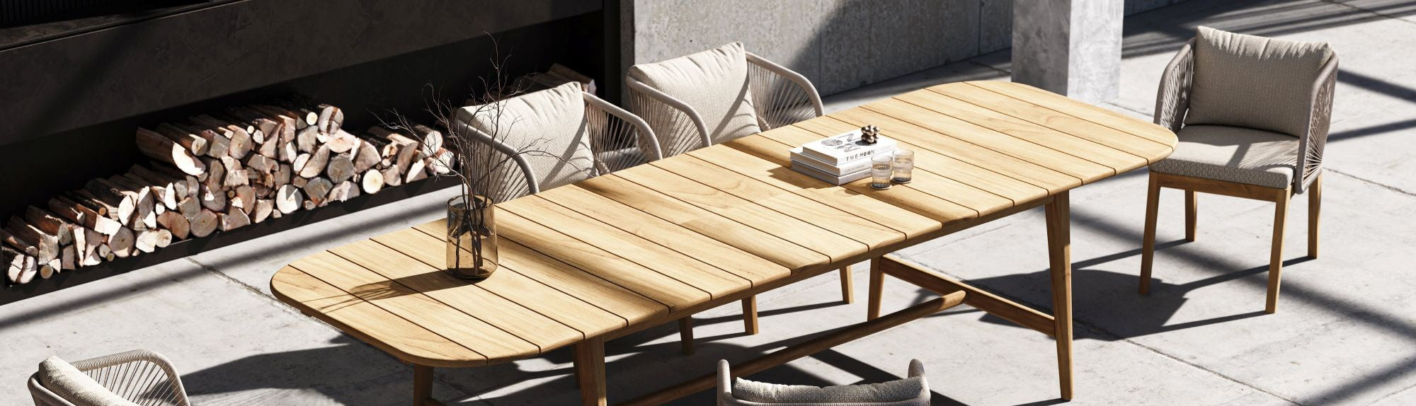 Outdoor Dining Tables