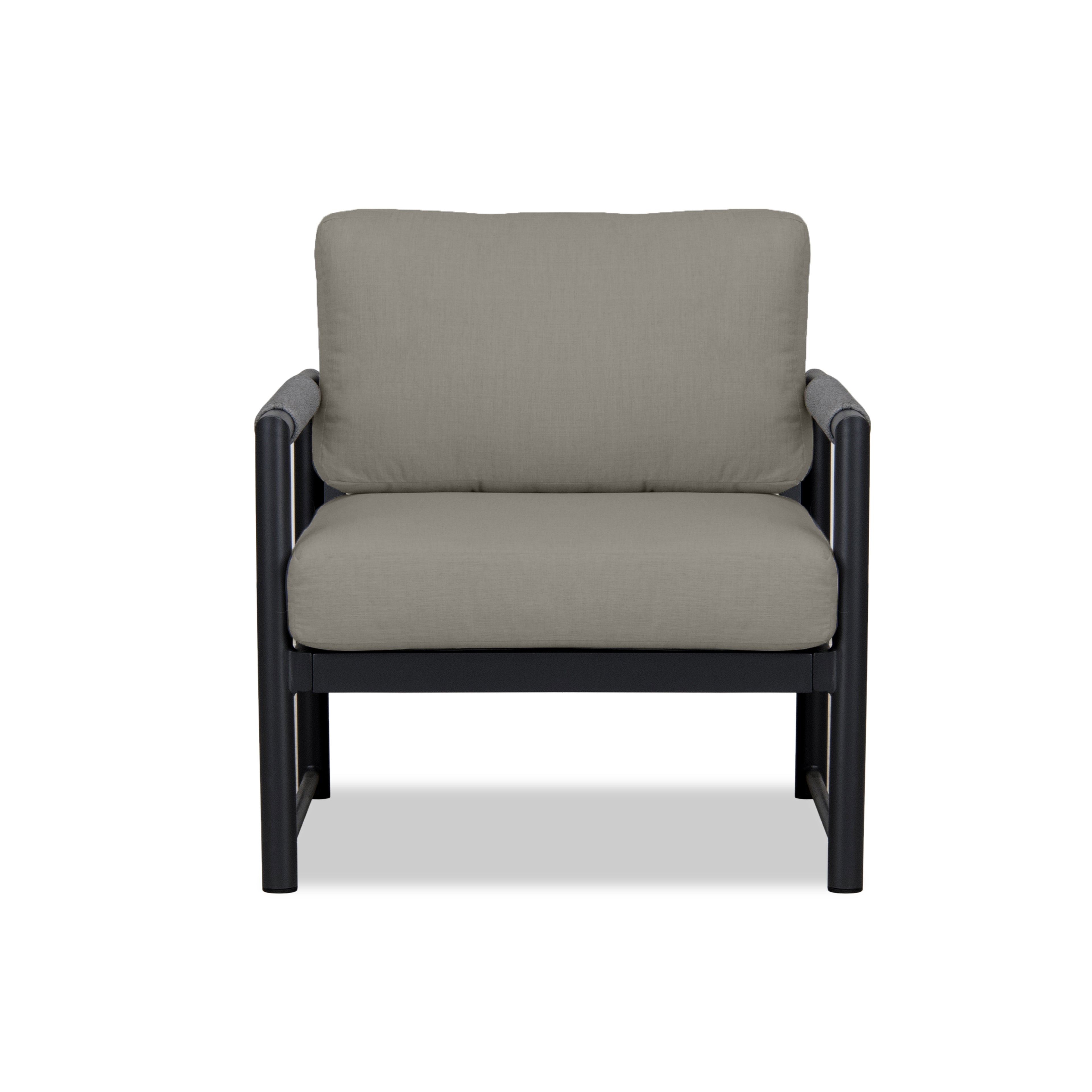 Alto Club Chair
