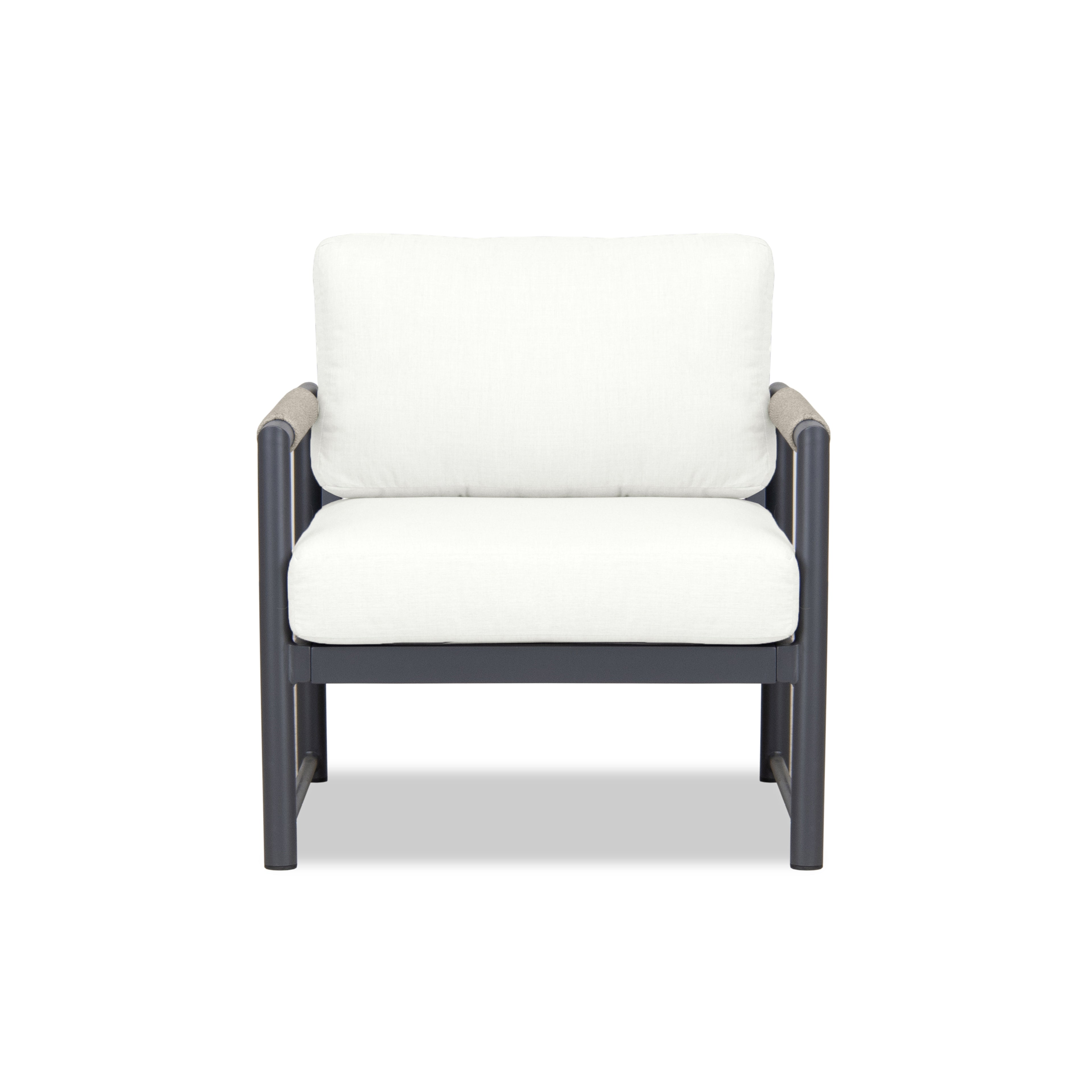 Alto Club Chair