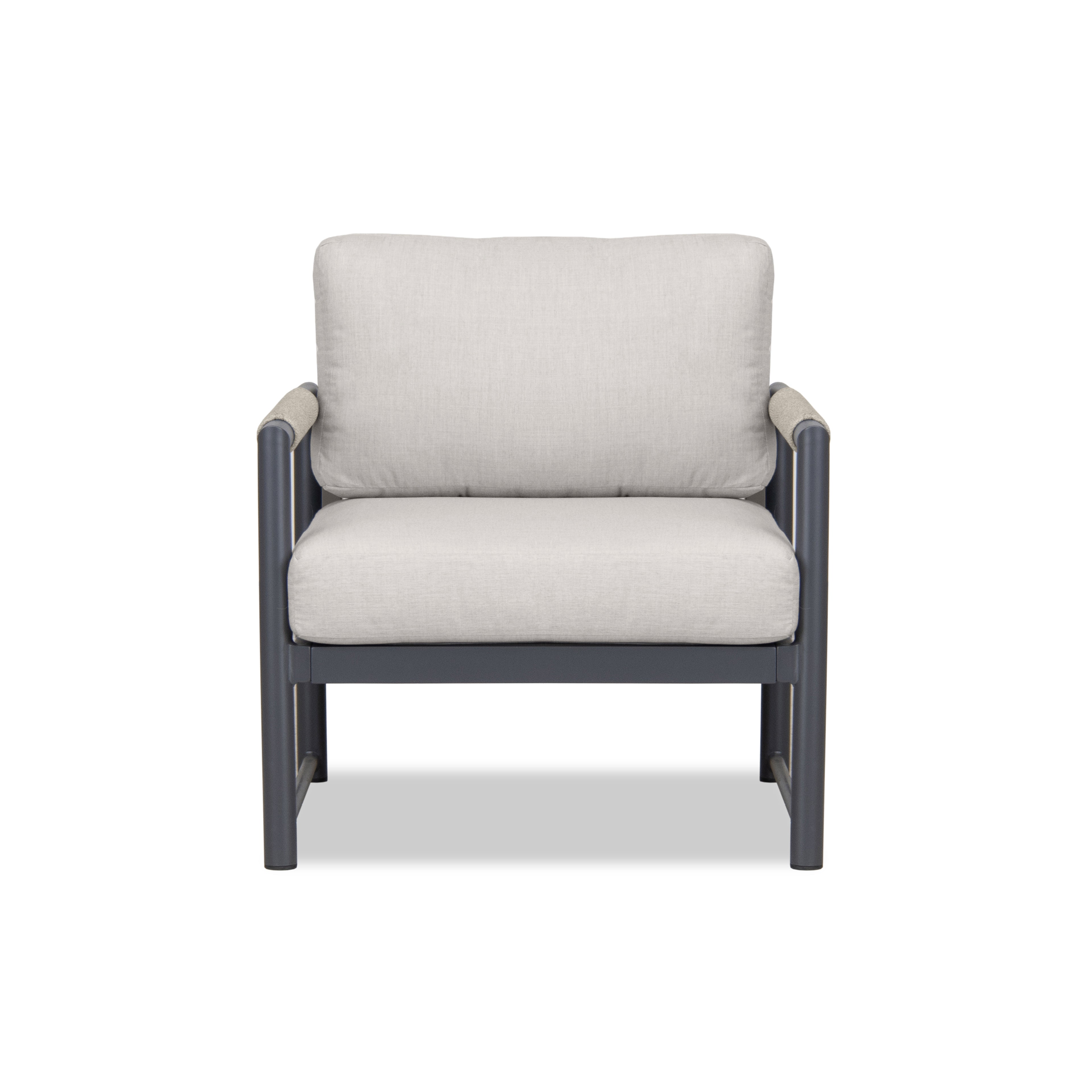 Alto Club Chair