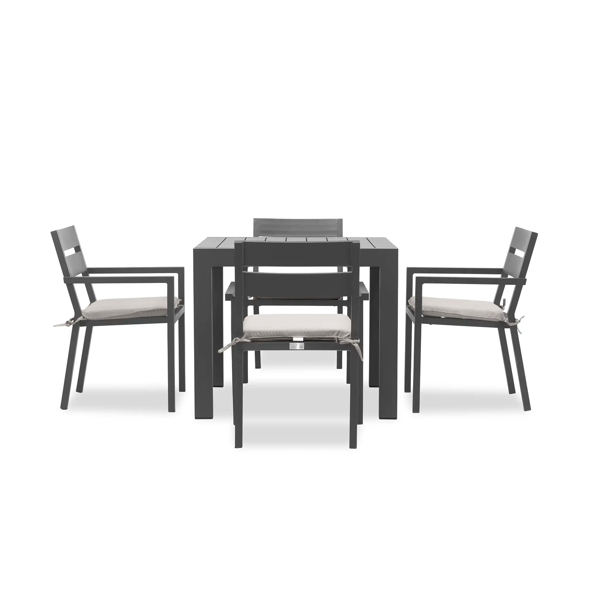 variant:Cast Silver